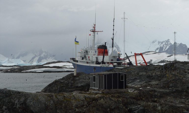 Нові заходи зі збереження морських екосистем Південного океану – підсумки наради ККАМЛР
