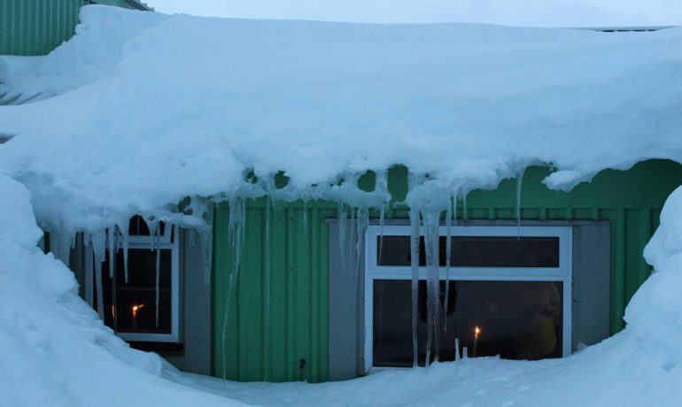 На станції «Академік Вернадський» запалять 12 свічок на вшанування жертв Голодомору