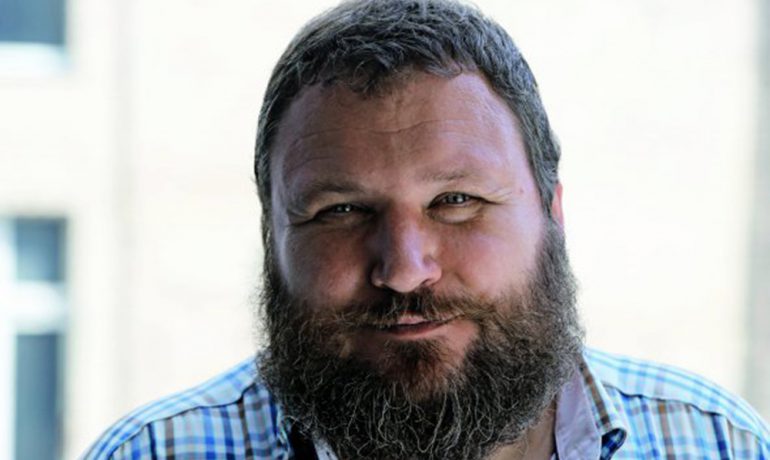 Євген Дикий: «Сидиш у радіорубці, навколо айсберги, читаєш новини і раптом дізнаєшся, що тебе орден наздогнав»