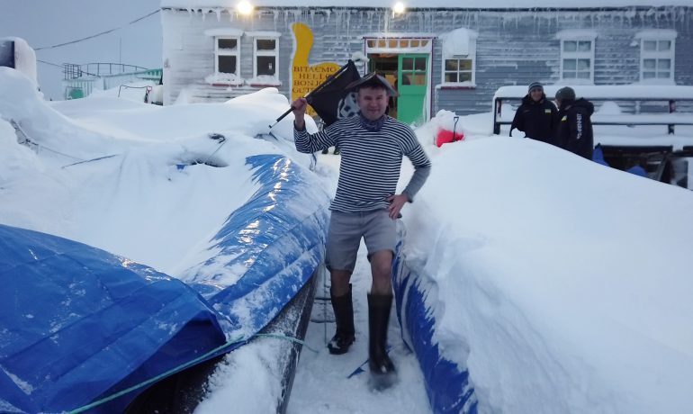 Мідвінтер 2021: як святкували українські полярники