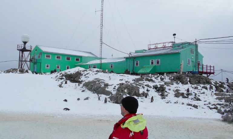ІНФРАСТРУКТУРА НА МЕЖІ: Ти потрібен Антарктиді. Як Україна розвиває полярну інфраструктуру