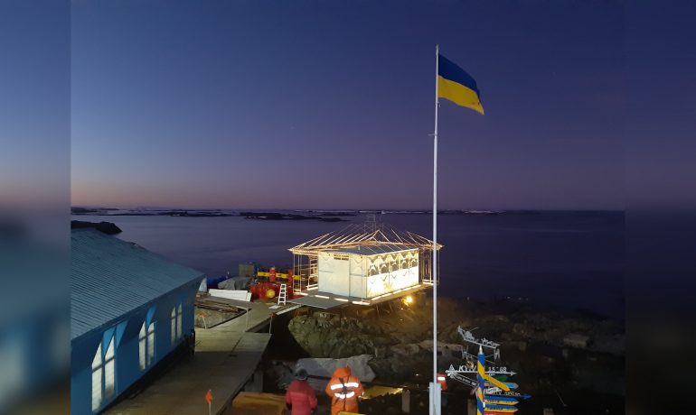 До 160-річчя з дня народження Вернадського в Антарктиді представили артінсталяцію