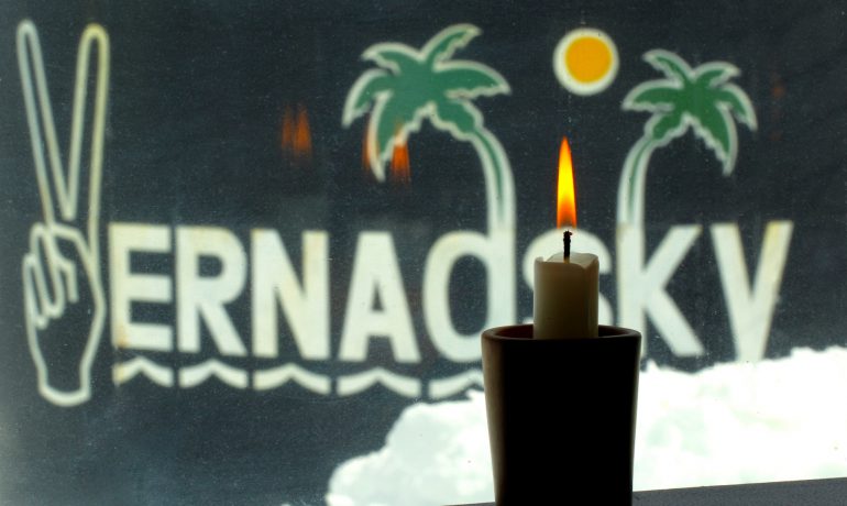 Підтримуймо вогник скорботи і тепло Перемоги